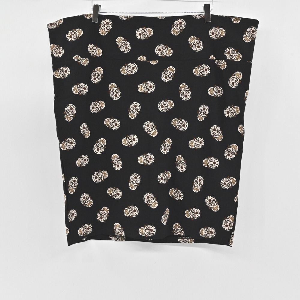 TORRID Sugar Skull Print Skirt Size 4X Black Jersey Knit Cotton Stretch Mini‎